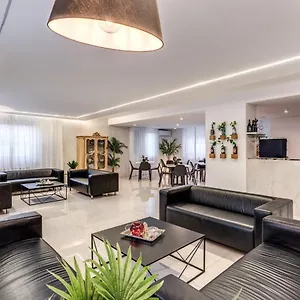 Casena Dei Colli, Sure Collection By Western 4*, Palermo Italien