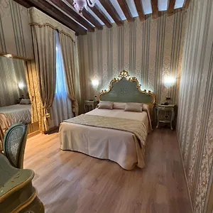 Al Graspo De Ua 3*, Venedig Italien