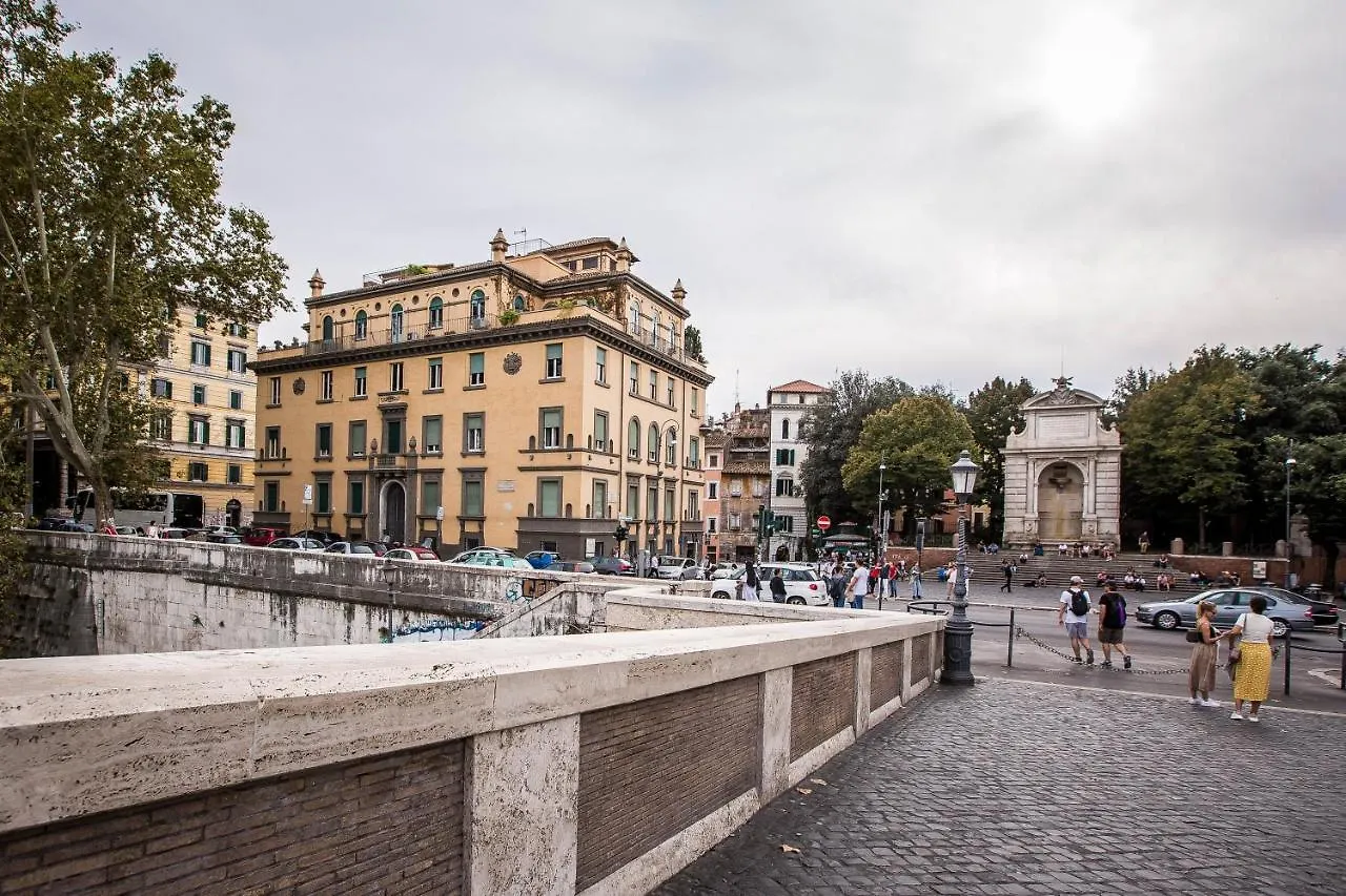 Pensión Trastevere Royal Suite Trilussa Roma